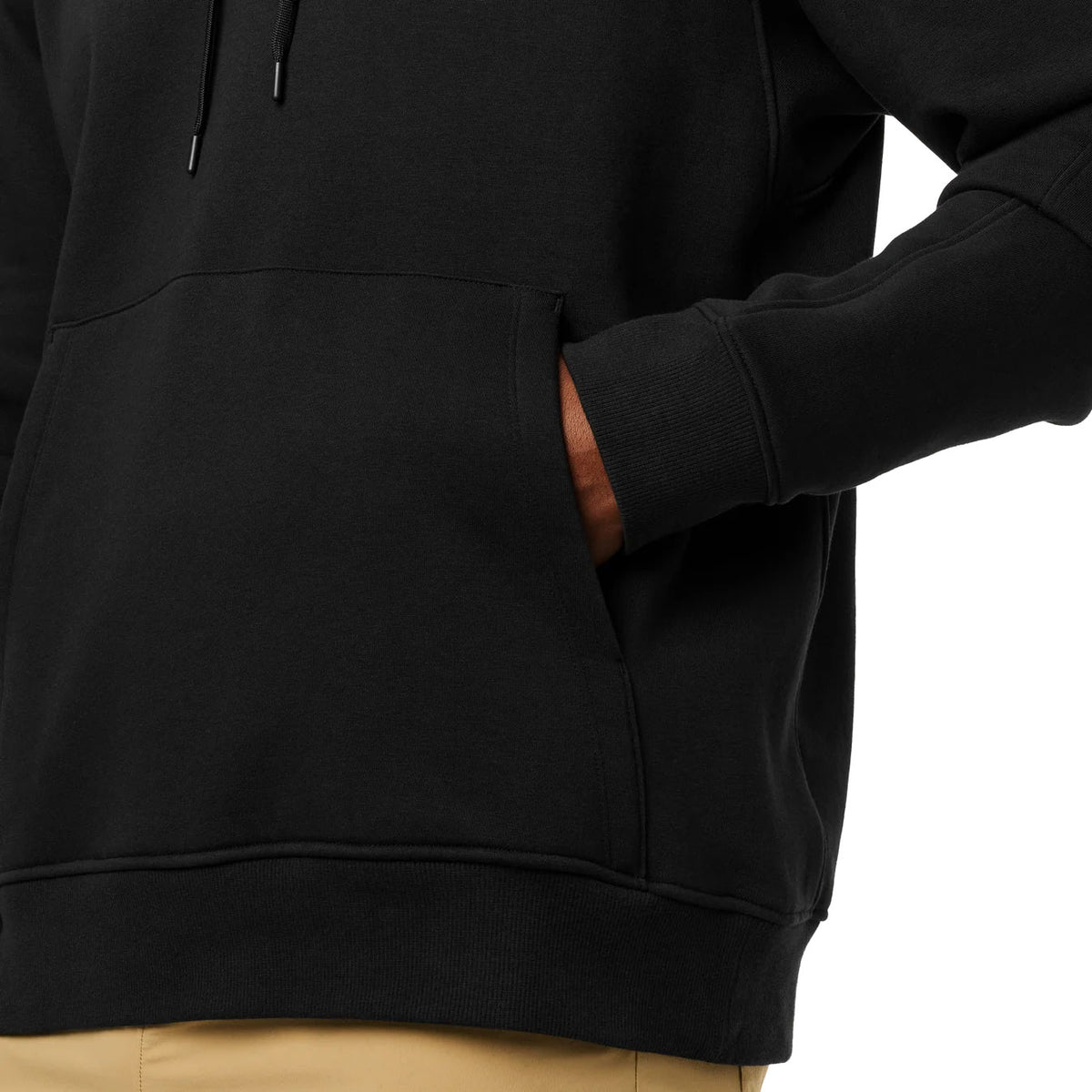 DESIGNED IN PULLOVER FLEECE HOODIE Black