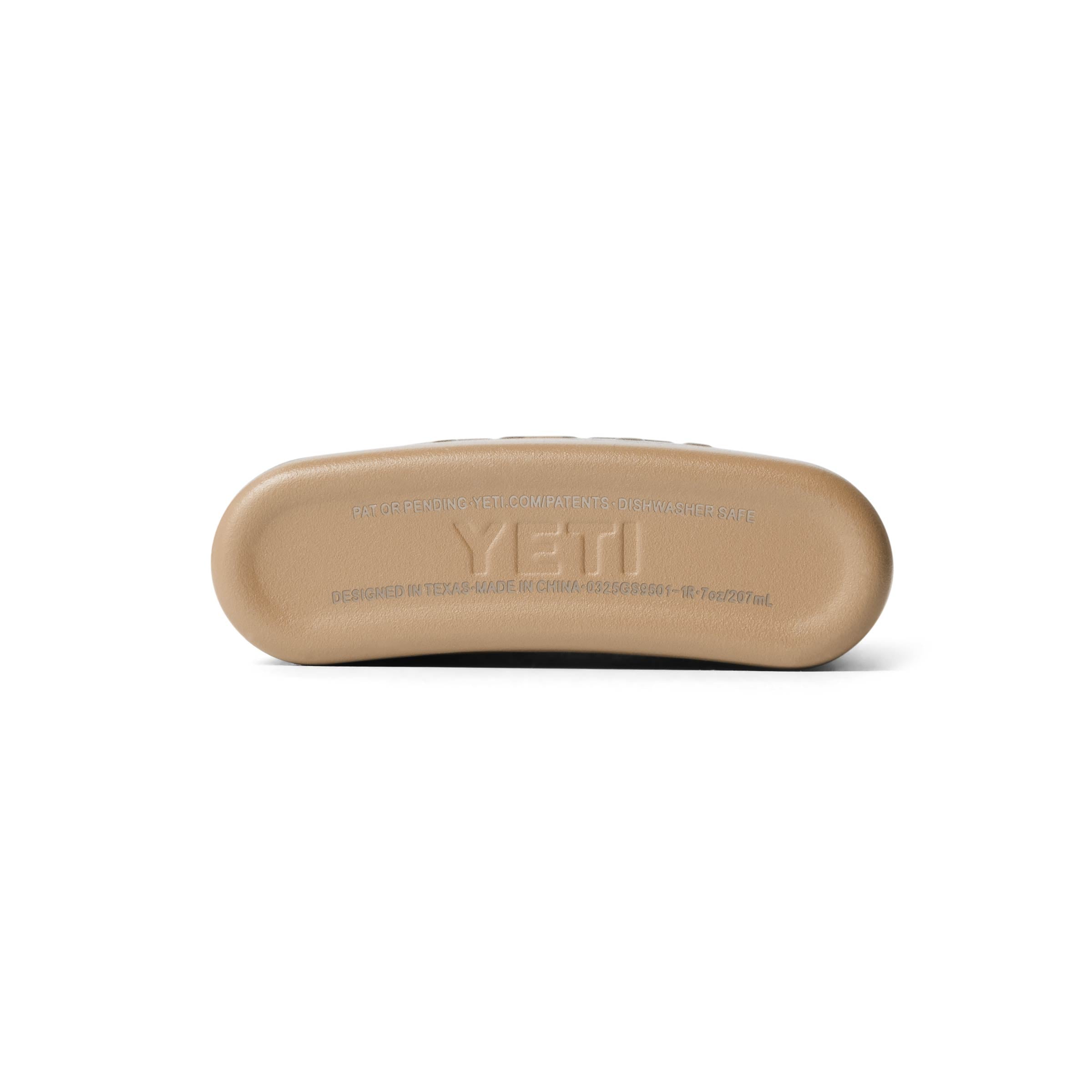 YETI® FLASK Wetlands Camo