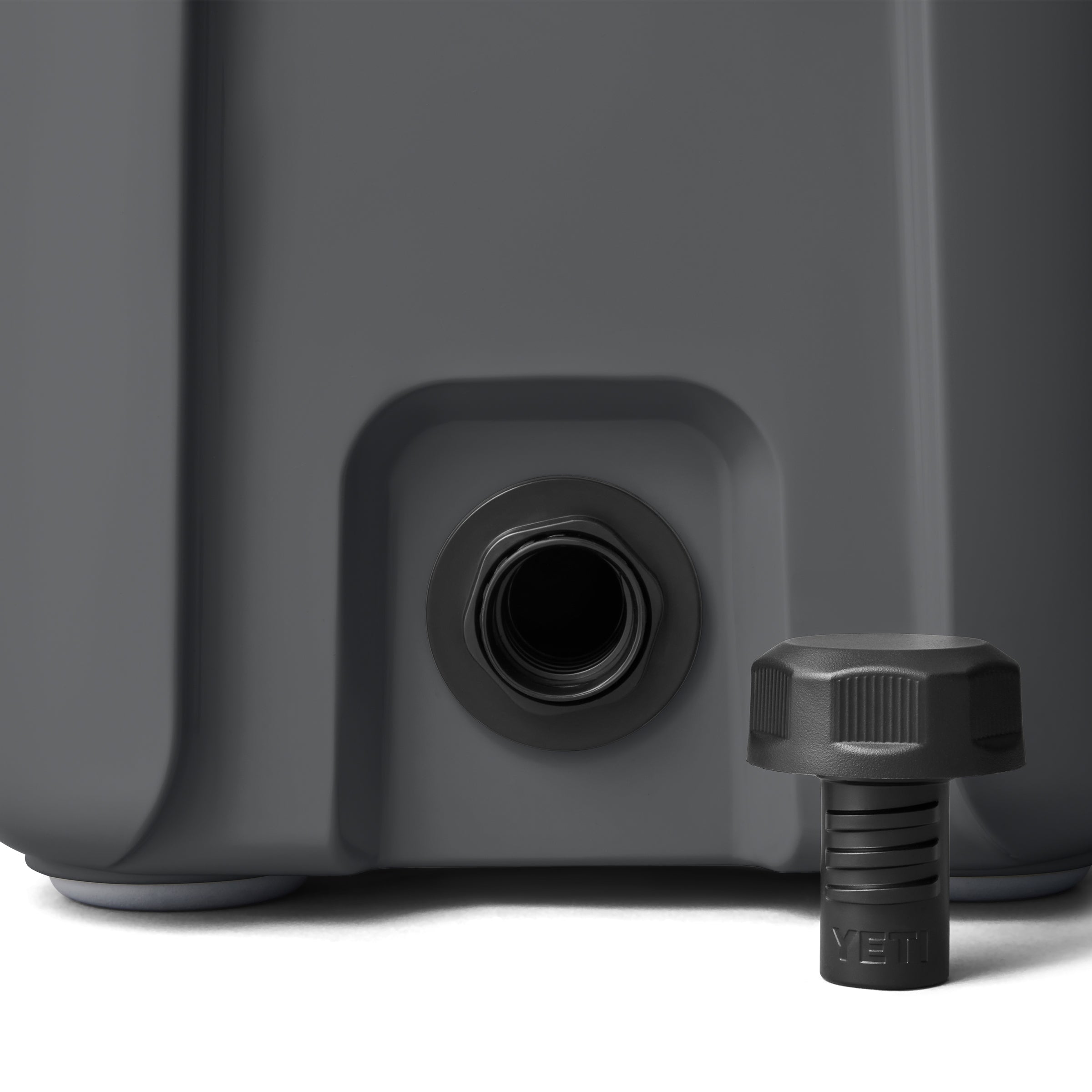 ROADIE 15 COOL BOX Charcoal