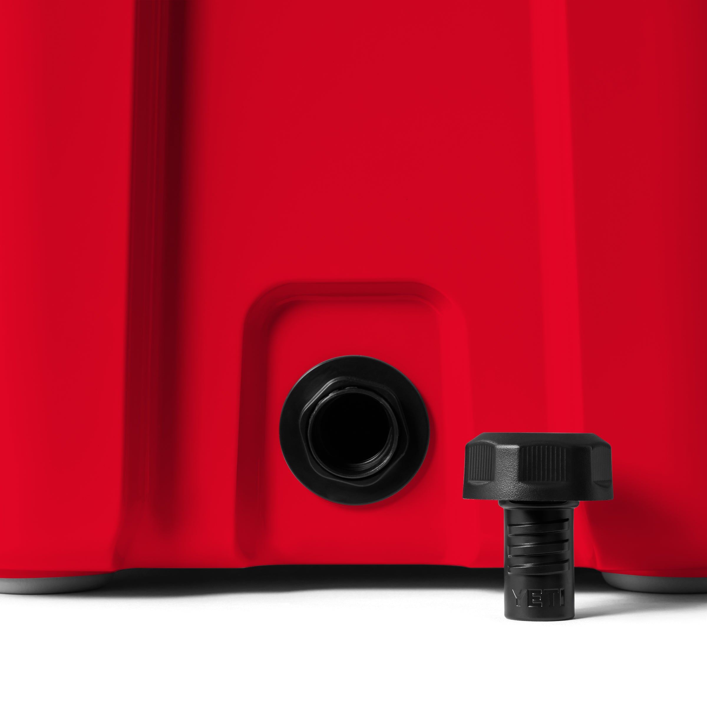 ROADIE 24 COOL BOX Rescue Red