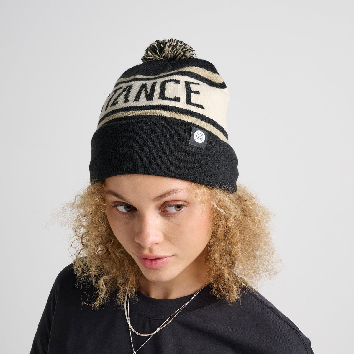 OG POM BEANIE Black/White