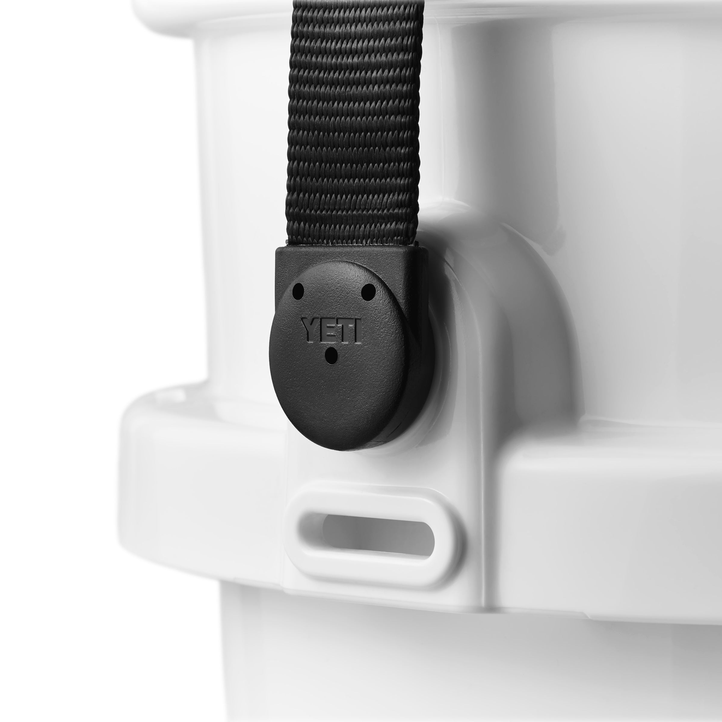 LOADOUT BUCKET White