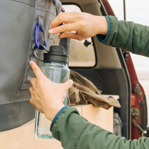 YONDER TETHER CAP 34 OZ (1 Litre) WATER BOTTLE Clear