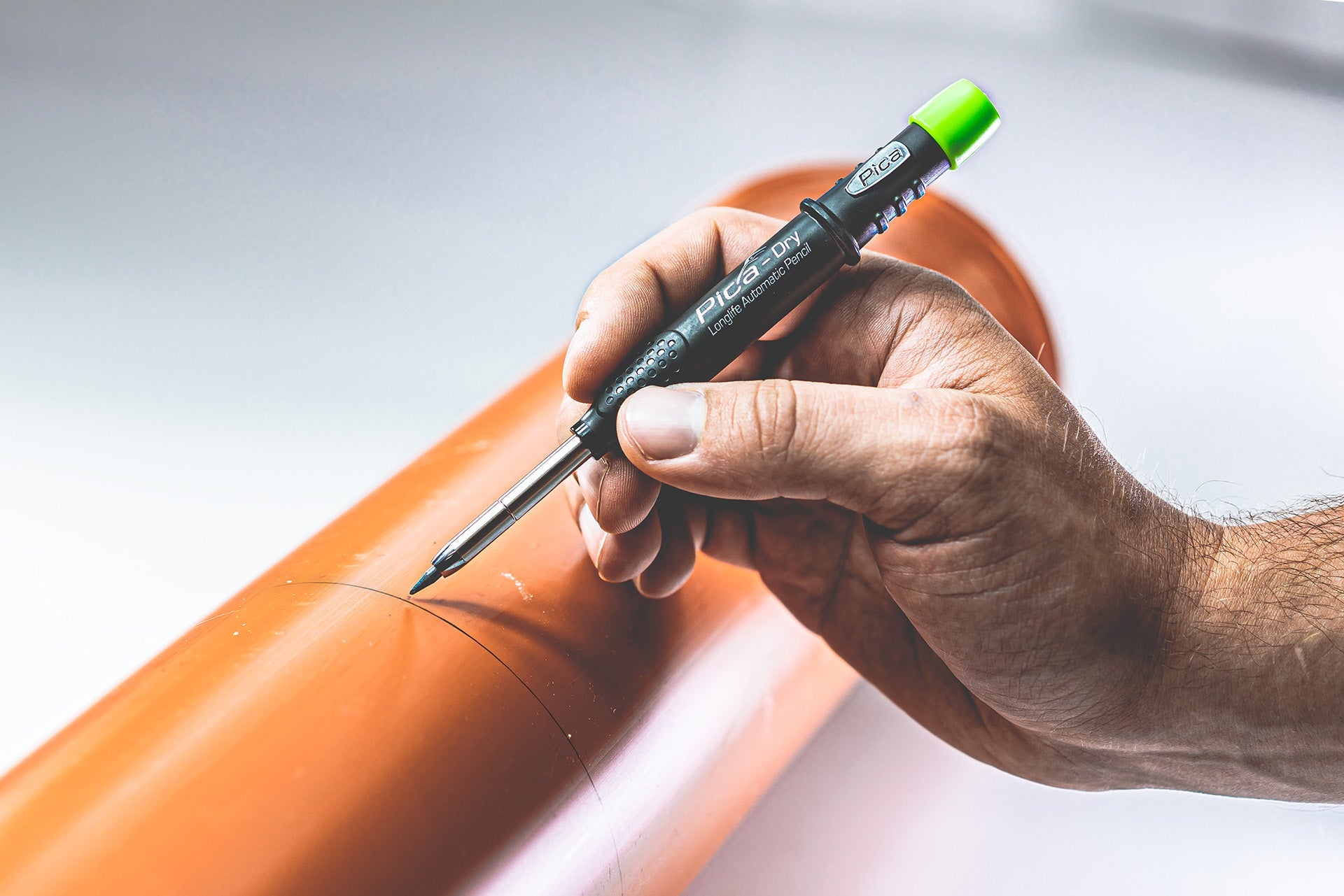 Pica-Dry Bundle w/ Graphite 2B, red, yellow