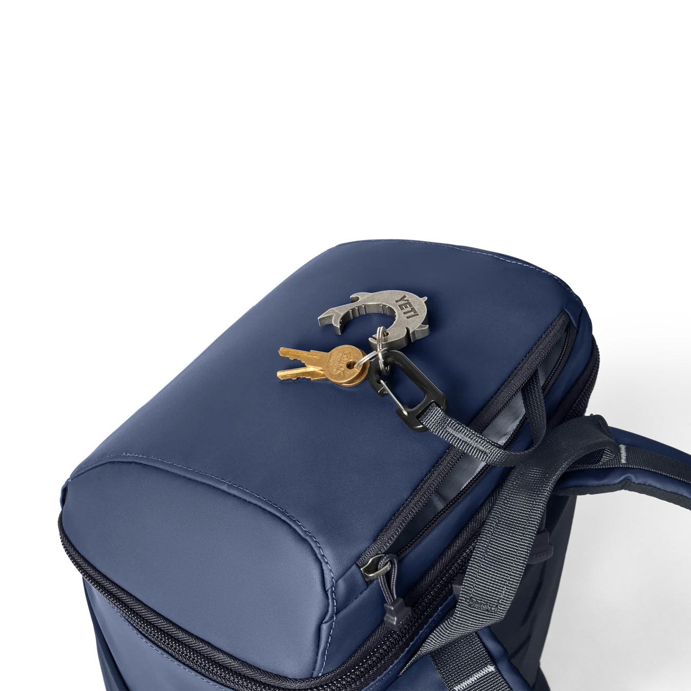 DAYTRIP® 20L INSULATED BACKPACK Navy