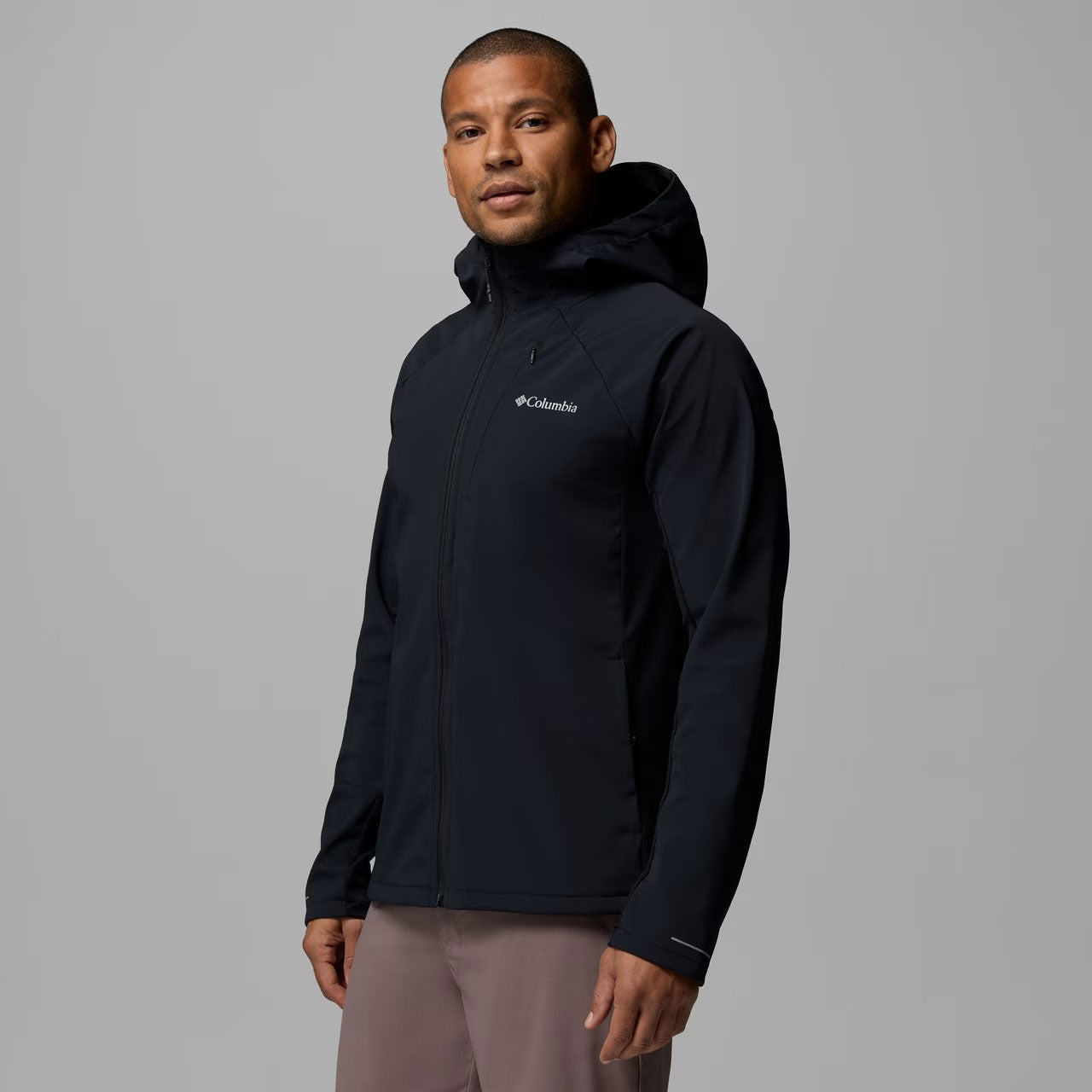 TRAILBORNE™ HOODED SOFTSHELL JACKET Black