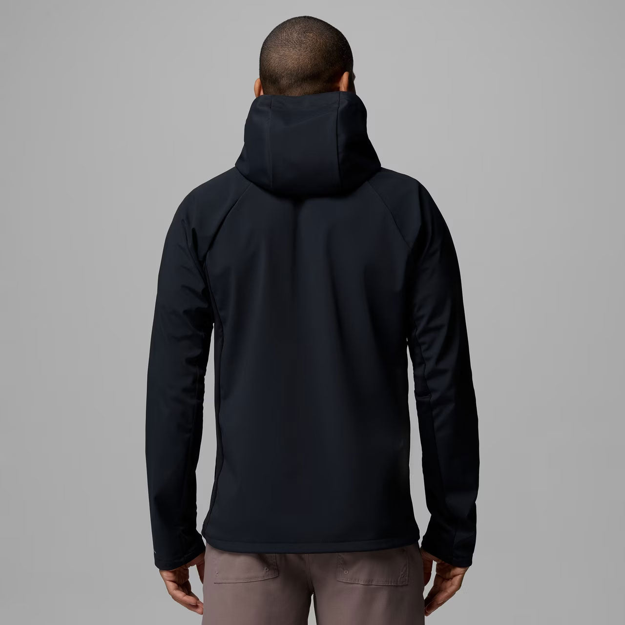 TRAILBORNE™ HOODED SOFTSHELL JACKET Black