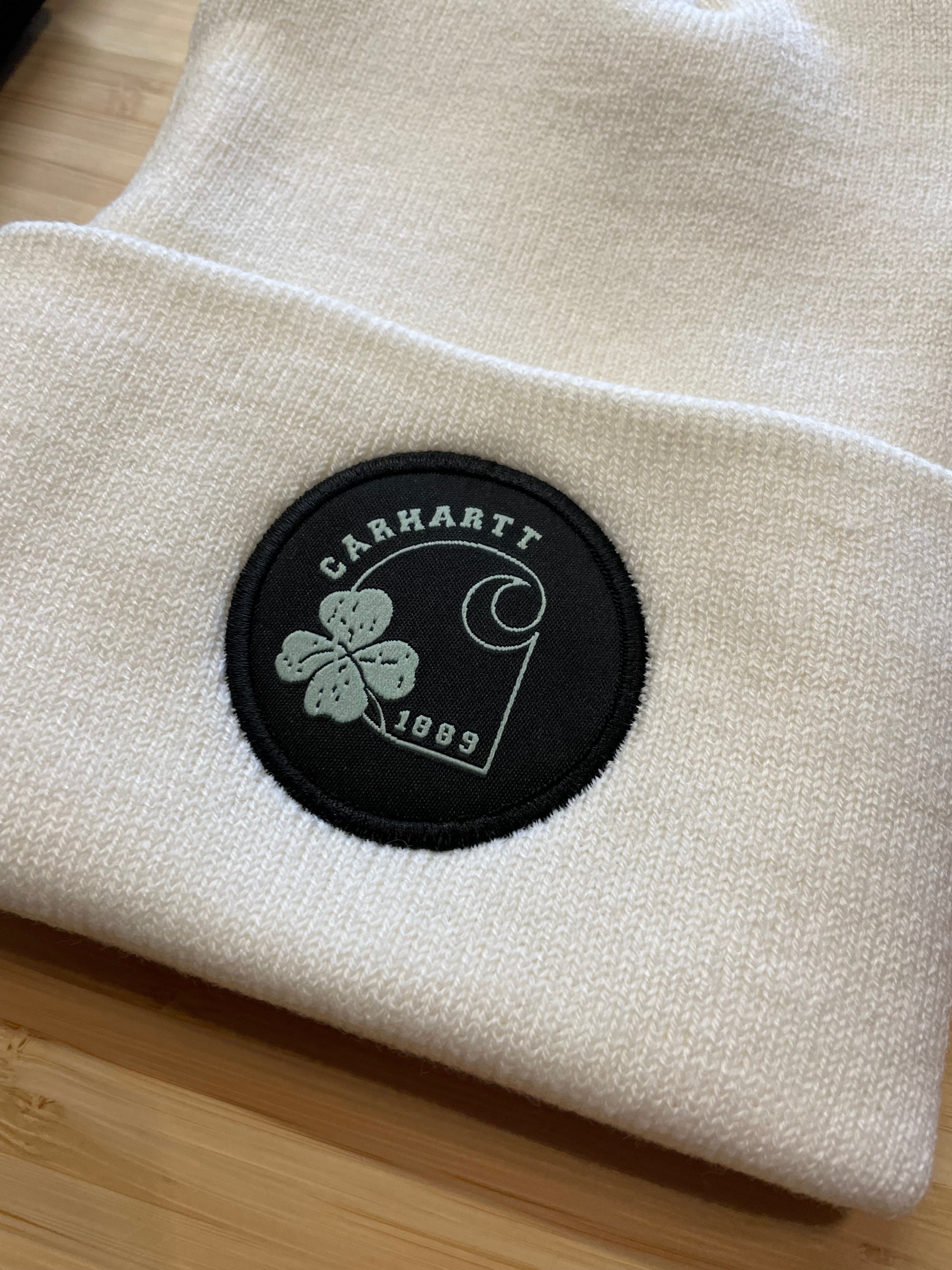 SHAMROCK PATCH WATCH HAT Winter White